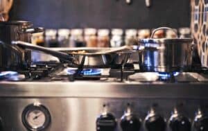 Cooking on low heat helps to prevent garlic from burning