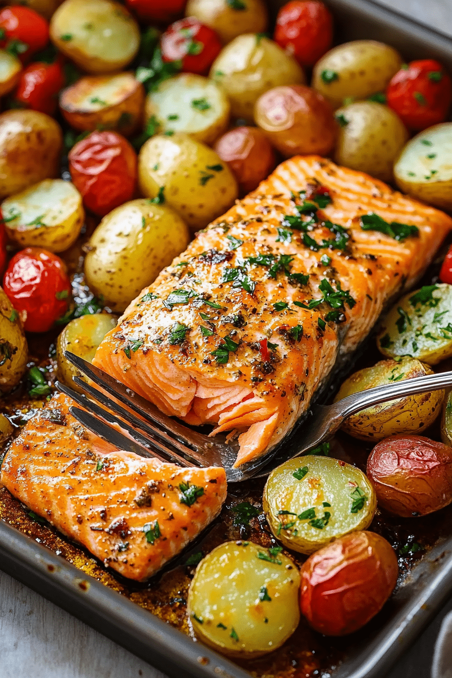 Sheetpan Salmon and Potatoes With Veggies 4 Sheetpan Salmon and Potatoes With Veggies 4