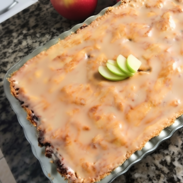 Moms Flat Apple Pie 1