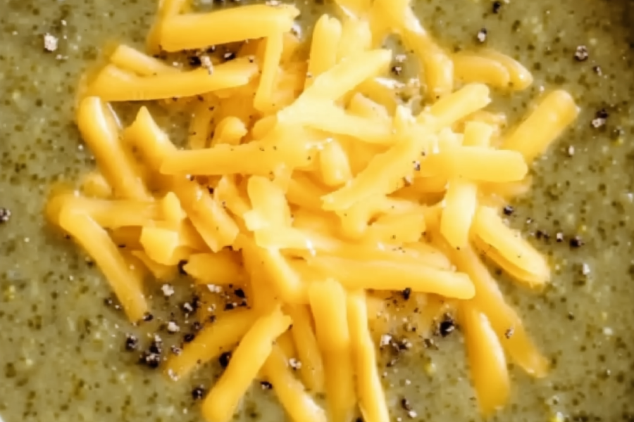 Keto Creamy Broccoli Cheddar Soup 1
