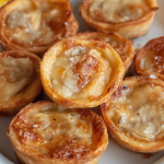 Sandwich Crust Garlic Rolls 1