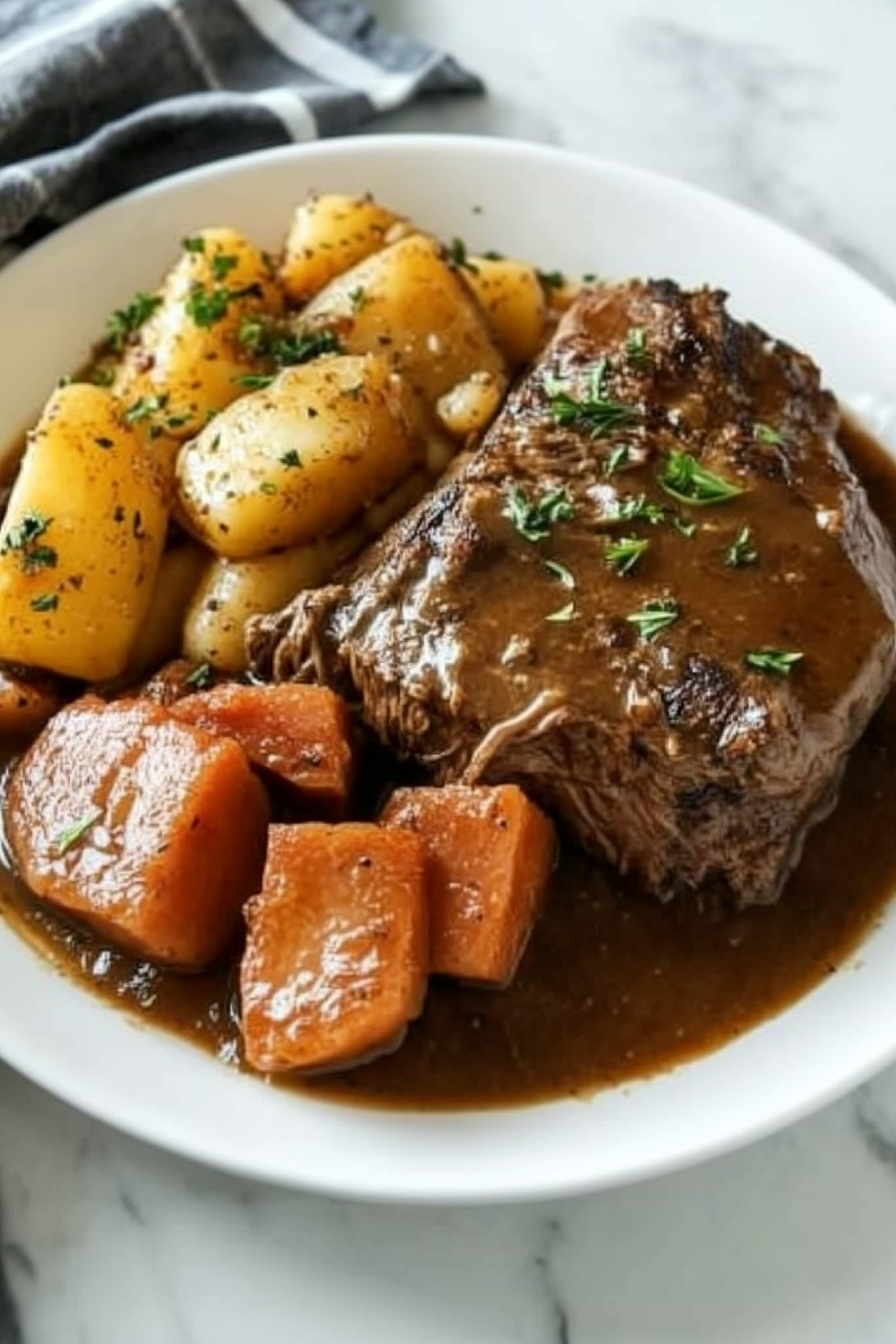Crock Pot Roast with Gravy 2 scaled