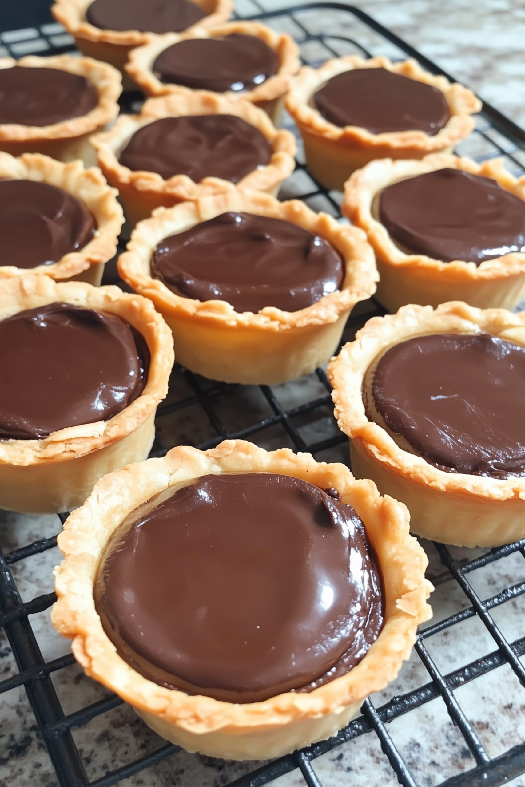 Mini Chocolate Tarts 1 scaled